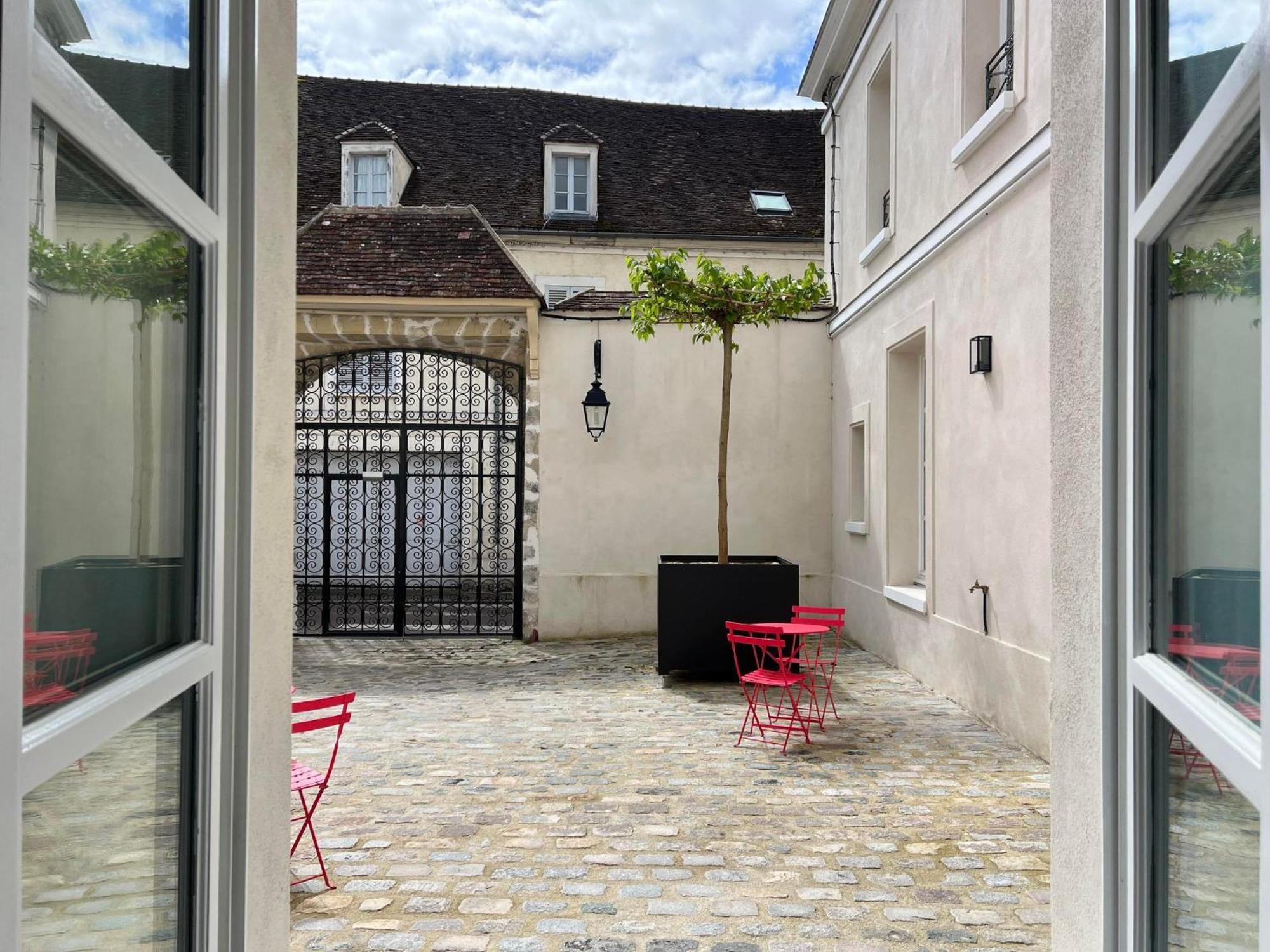 Le Laurencin Sens - La Verriere - Coeur De Ville Esterno foto